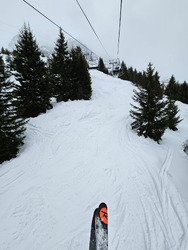 Le domaine dans toute sa largeur
