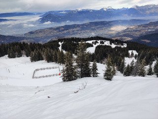 Super neige, pas un chat, et airbag gratuit 