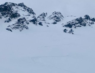 Ambiance n&eacute;buleuse pour ce Go Fast aux 7 Laux