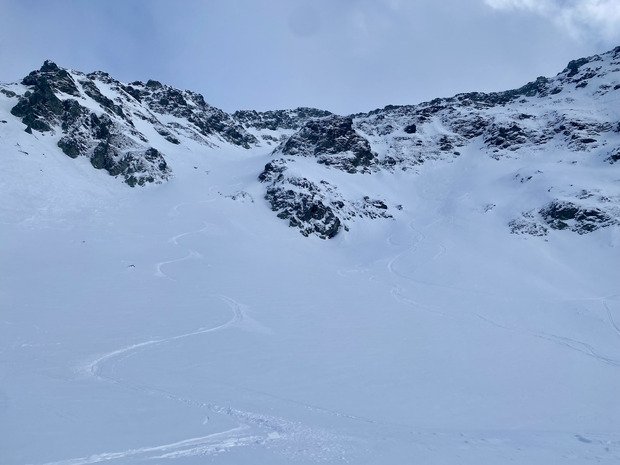 Ambiance n&eacute;buleuse pour ce Go Fast aux 7 Laux