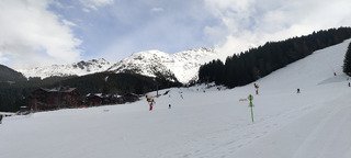 Pas mal dans l'ensemble mais un peu physique &agrave; skier 