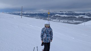 Bonne neige a l'Alpe du Grand Serre.