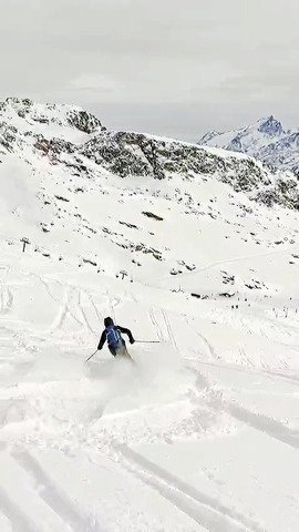 Et encore une petite couche de poudreuse fra&icirc;che ! 👍