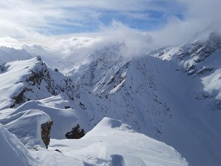 300 D+ max J2 &Ccedil;a frise l'ind&eacute;cence 