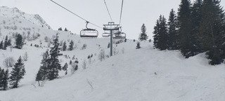 Du tr&egrave;s bon carving et du hors piste in&eacute;gal mais pas mauvais 