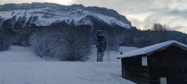 Gavage dans le couloir Nord du Mont Margeriaz 