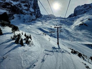 Bon freeride au dessus de 2300 m