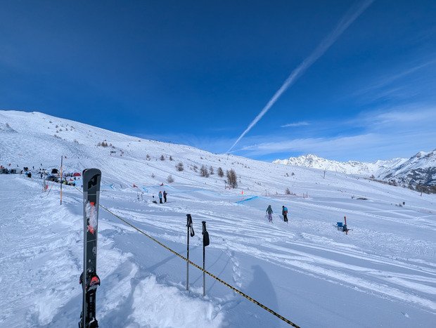 Grand soleil neige fra&icirc;che 
