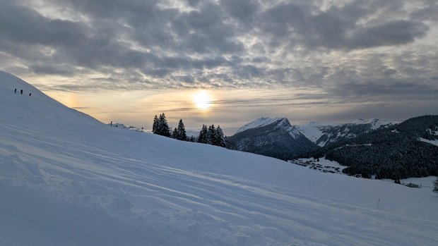 Mine de rien, 15 cm  +15 +15