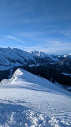 100% ouvert , et du bon ski 