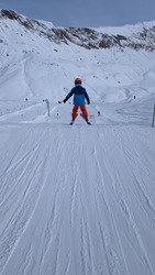 100% ouvert , et du bon ski 