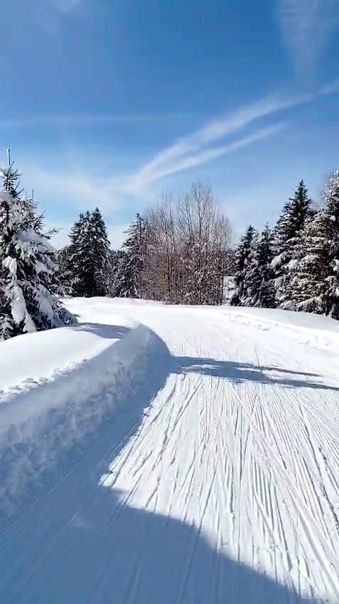 D&eacute;couverte de la piste des Li&egrave;vres