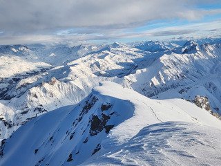 Belle chevauch&eacute;e poudreuse sur le Cheval Noir