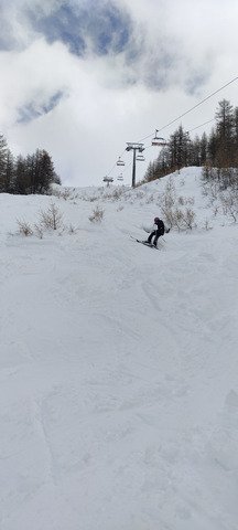 Poudreuse et personne, que demander de plus ? 