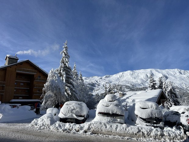 M&eacute;ribel 0 - Courchevel 1