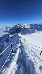 Vall&eacute;e blanche option mer de nuages 