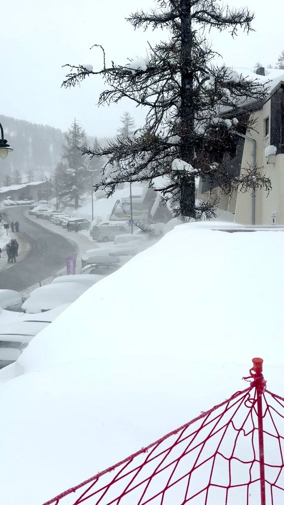 Dame m&eacute;t&eacute;o l&rsquo;air pr&eacute;vue &hellip;