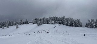 Couche m&eacute;morable de neige ☃️