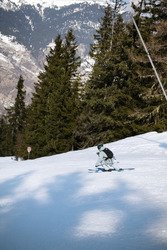 &Ccedil;a taille serr&eacute; &agrave; courch'