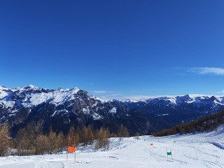 Bien blanc. Des pistes parfaites.