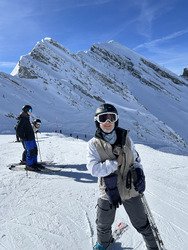 Vous pr&eacute;f&eacute;rez b&eacute;ton ou poudreuse ?😂