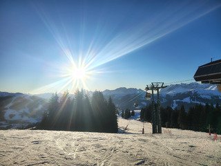 Grand beau, grand chaud, grand monde! 