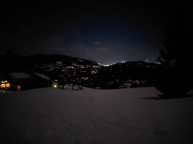Sulens : Raquettes &agrave; la lumi&egrave;re de la lune