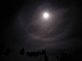 Sulens : Raquettes &agrave; la lumi&egrave;re de la lune