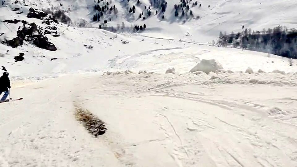 Des bons cr&eacute;neaux pour carving pistes et du bon d&eacute;caill&eacute;