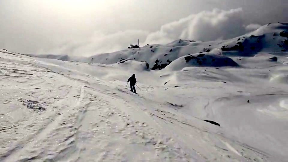 Du carving et du Tunnel au top