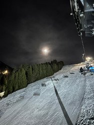 Nocturne sur grattons et neige dure