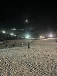 Et toi, t&rsquo;as d&eacute;j&agrave; ski&eacute; de nuit&nbsp;?