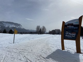 Neige pas mal en fond et variable en alpin