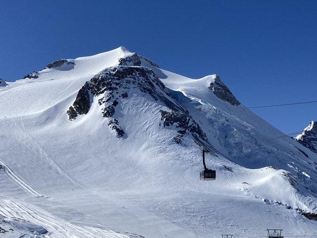 Difficile de r&eacute;sister &agrave; l&rsquo;appel de la grande motte ☀️