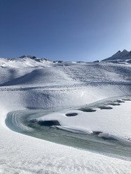 Difficile de r&eacute;sister &agrave; l&rsquo;appel de la grande motte ☀️