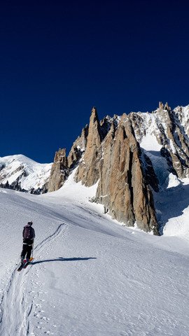 Voyage au pays des s&eacute;racs: vall&eacute;e noire, skyway Pointe Hellbroner