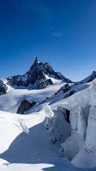 Voyage au pays des s&eacute;racs: vall&eacute;e noire, skyway Pointe Hellbroner