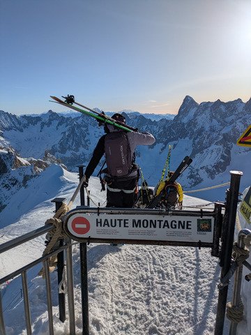 Voyage au pays des s&eacute;racs: vall&eacute;e noire, skyway Pointe Hellbroner