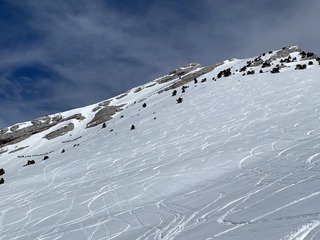 Une belle avalanche de lourde sur Chamechaude&hellip; 