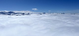Peuf + soleil puis lourde + mer de nuages, c'est vari&eacute; !