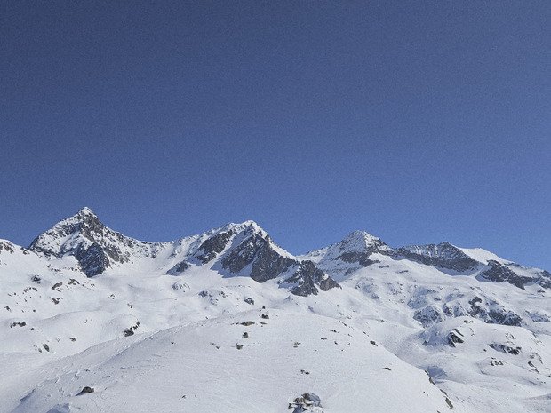 Chercher de la froide au Col de Pendet