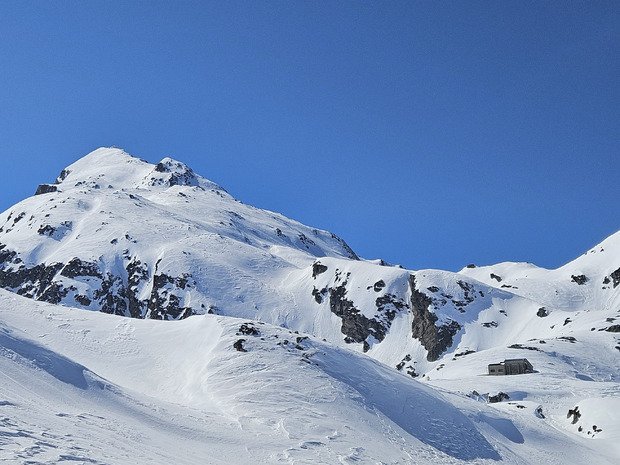 Chercher de la froide au Col de Pendet