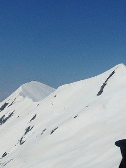 Le cirque a mis sa plus belle robe 🏔️