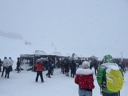 Et &ccedil;a continue encore et encore 