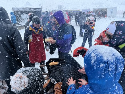 Et &ccedil;a continue encore et encore 