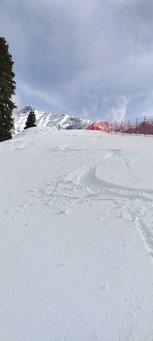 Une petite couche de fra&icirc;che bien agr&eacute;able (surtout sur piste)