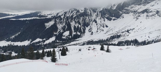 Une petite couche de fra&icirc;che bien agr&eacute;able (surtout sur piste)