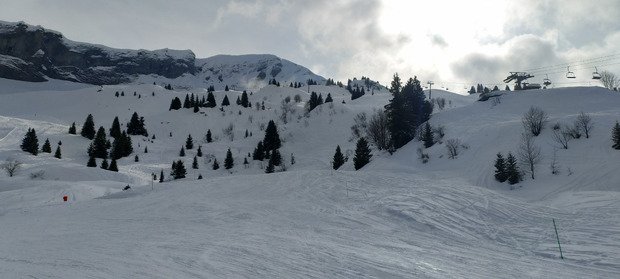 Une petite couche de fra&icirc;che bien agr&eacute;able (surtout sur piste)