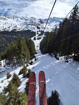 Sortie rare en bip&eacute;die 