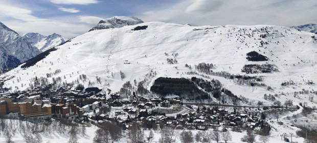Ambiance printani&egrave;re (jusque vers 15h) mais neige hivernale